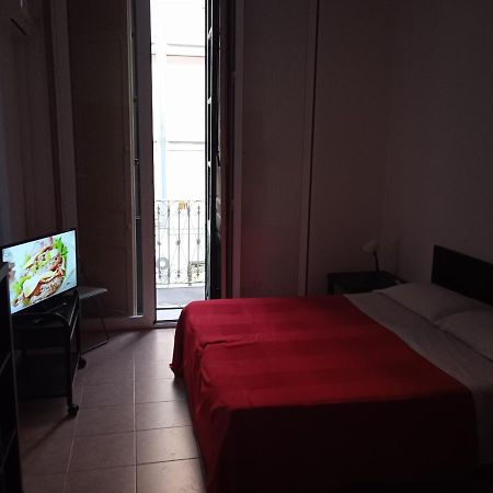 B&B Caravaggio Only 200 Metres From Ortigia Сиракузы Экстерьер фото
